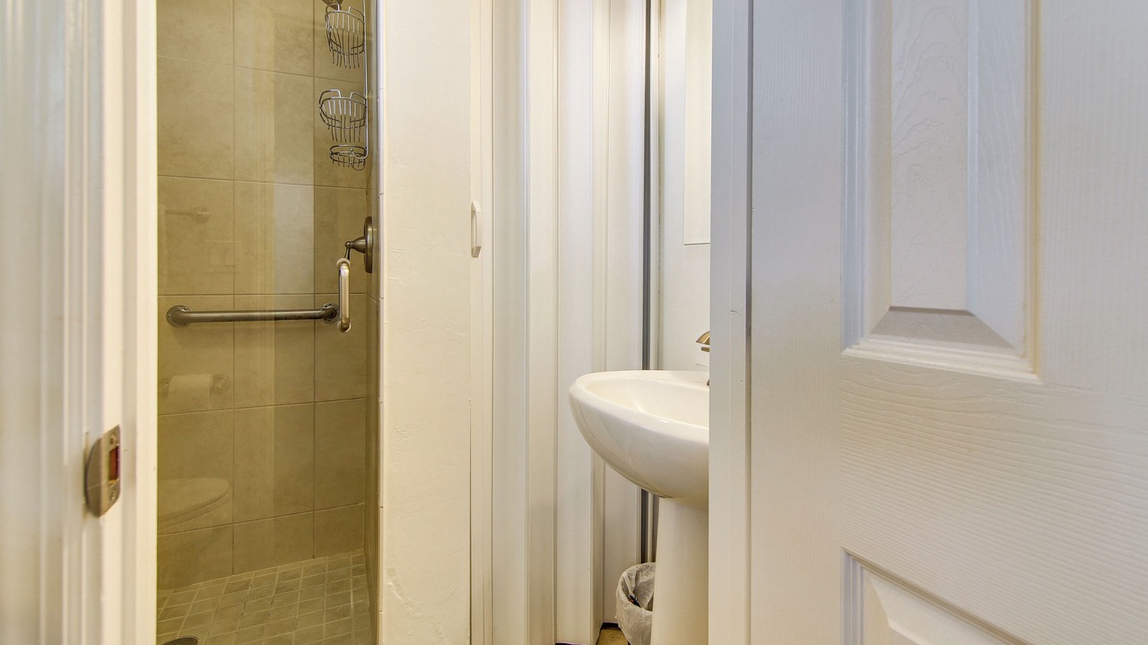 Photo of Bathroom in Naples Park