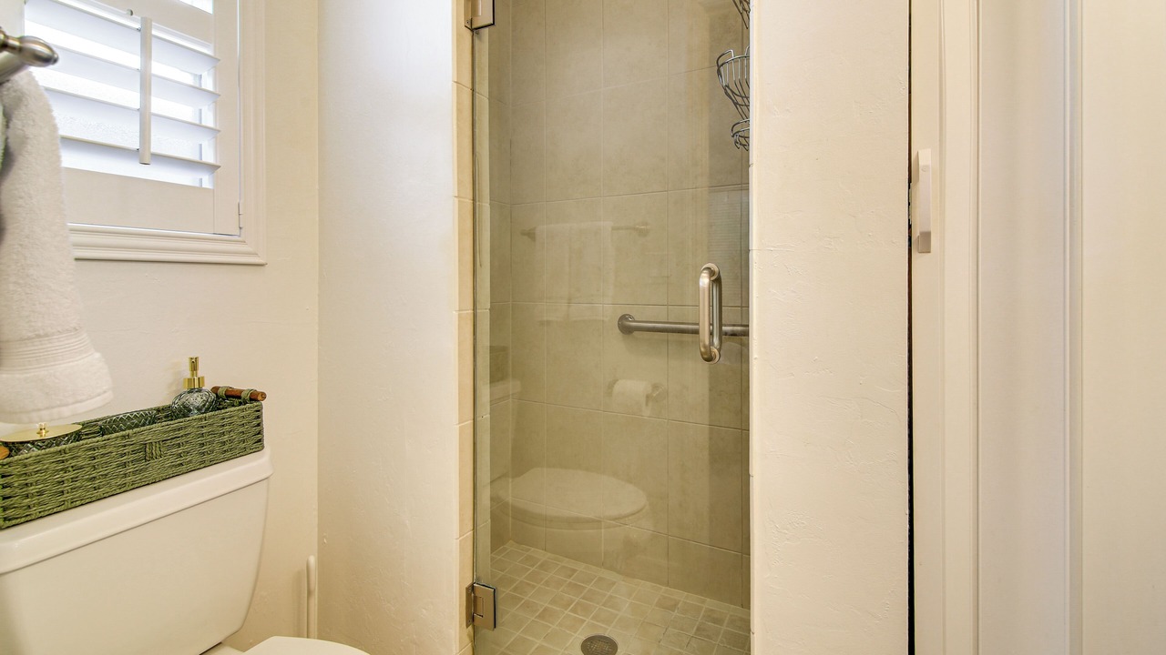 Photo of Bathroom in Naples Park