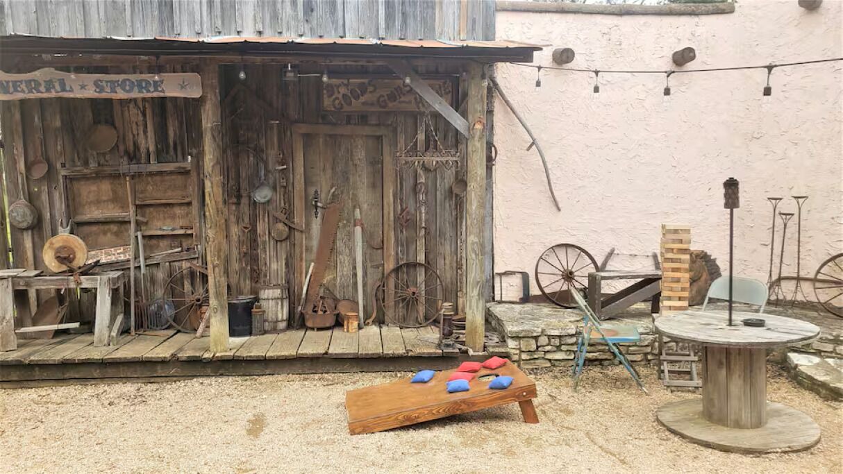 Photo of Outdoor in Cleburne