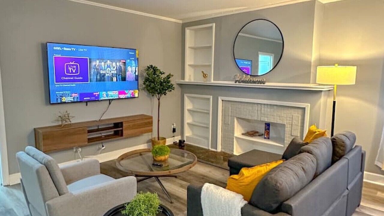 Photo of Livingroom in Niagara Falls
