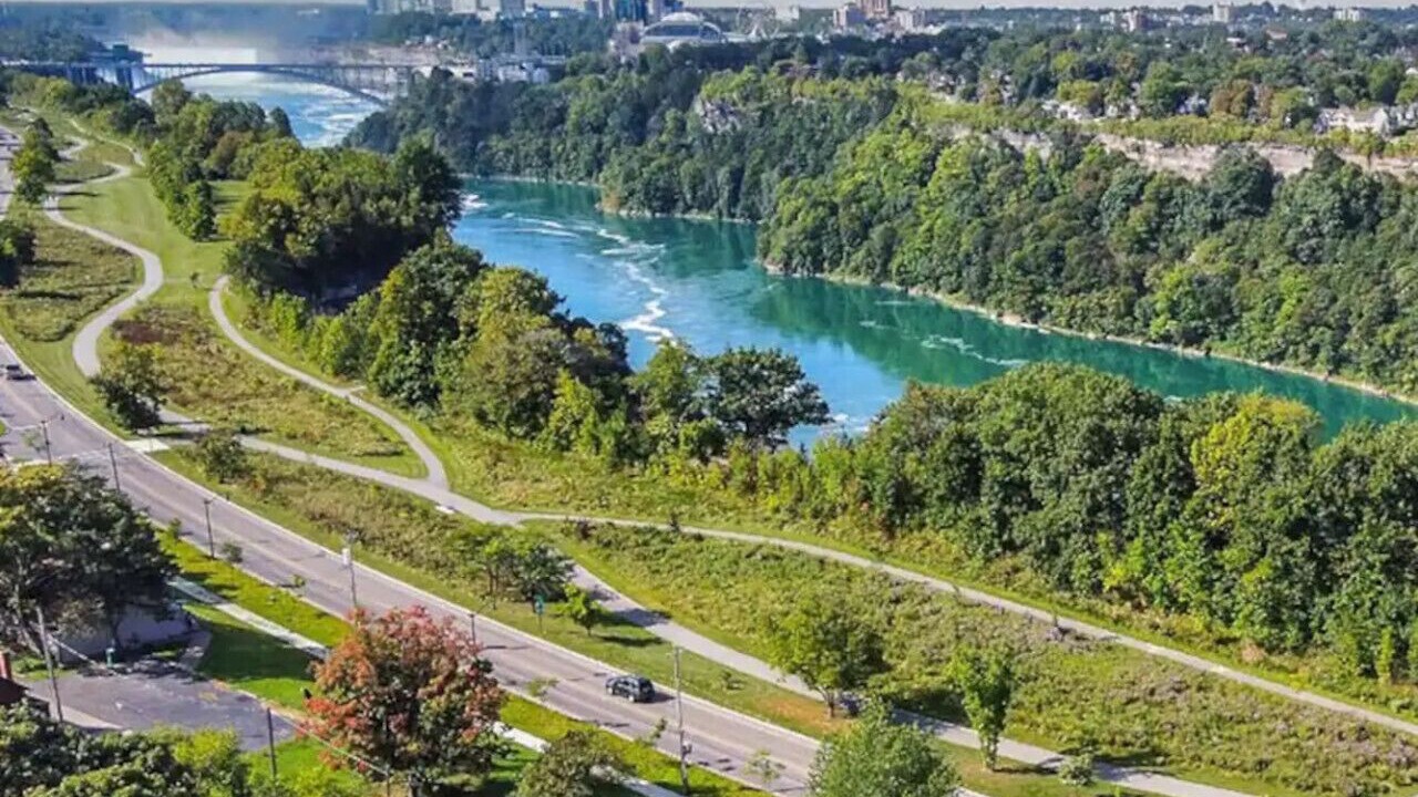 Photo of Outdoor in Niagara Falls