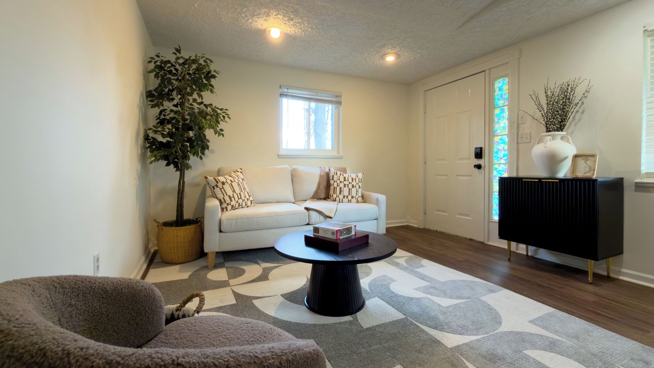 Photo of Livingroom in Northeast Columbus