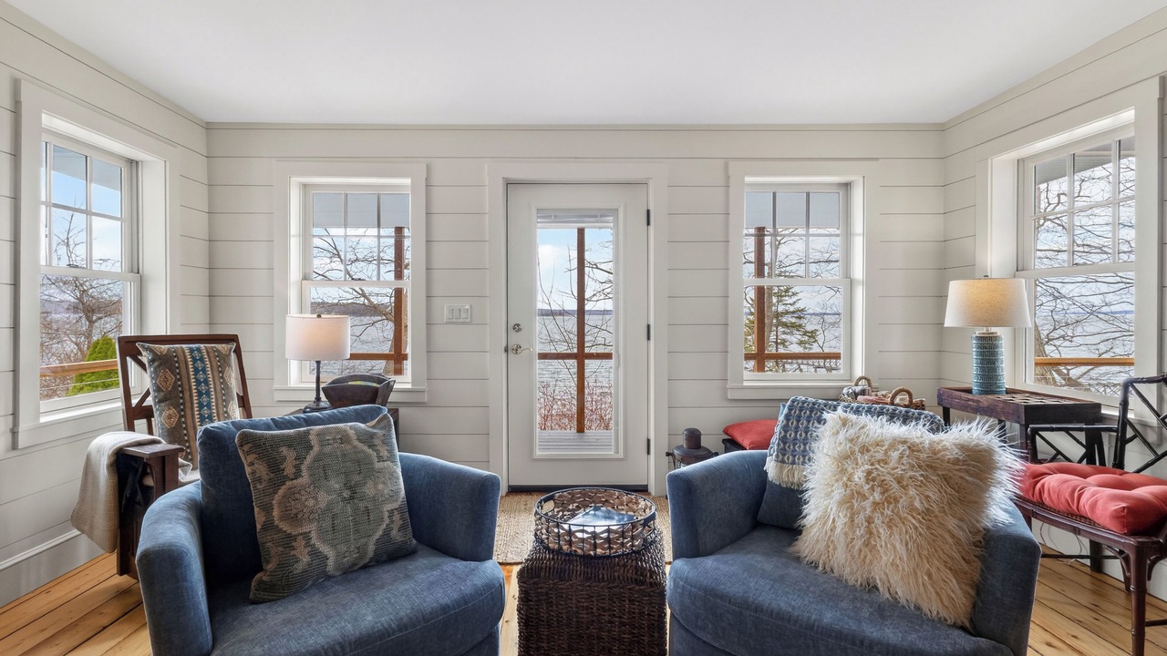 Photo of Livingroom in Yarmouth