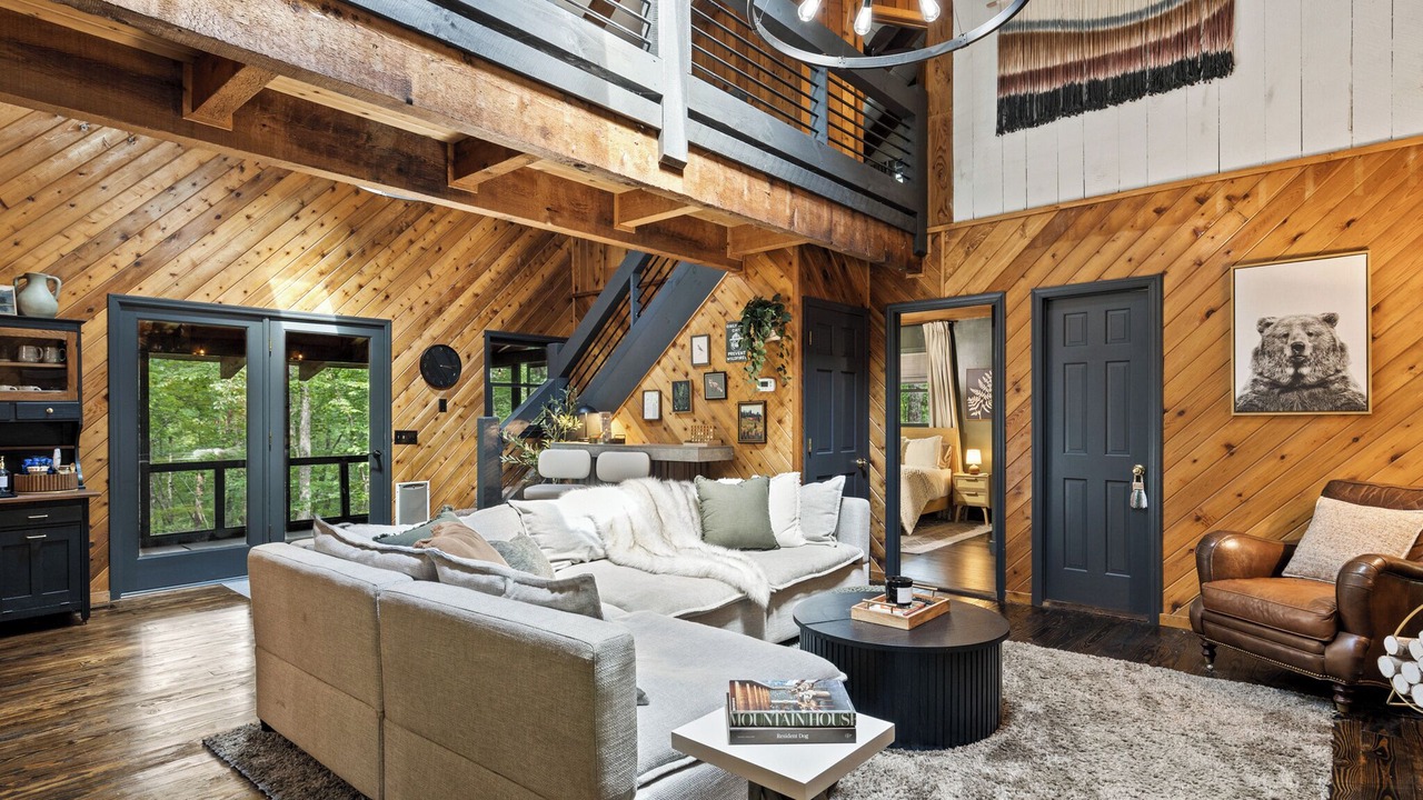 Photo of Livingroom in Raccoon Ridge