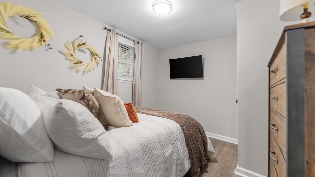 Photo of Bedroom in Cleveland