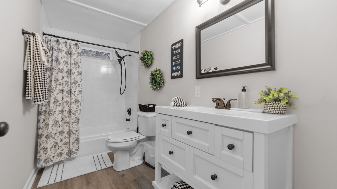 Photo of Bathroom in Cleveland