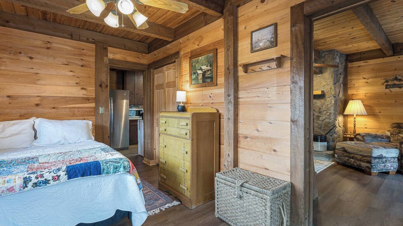 Photo of Bedroom in Andrews