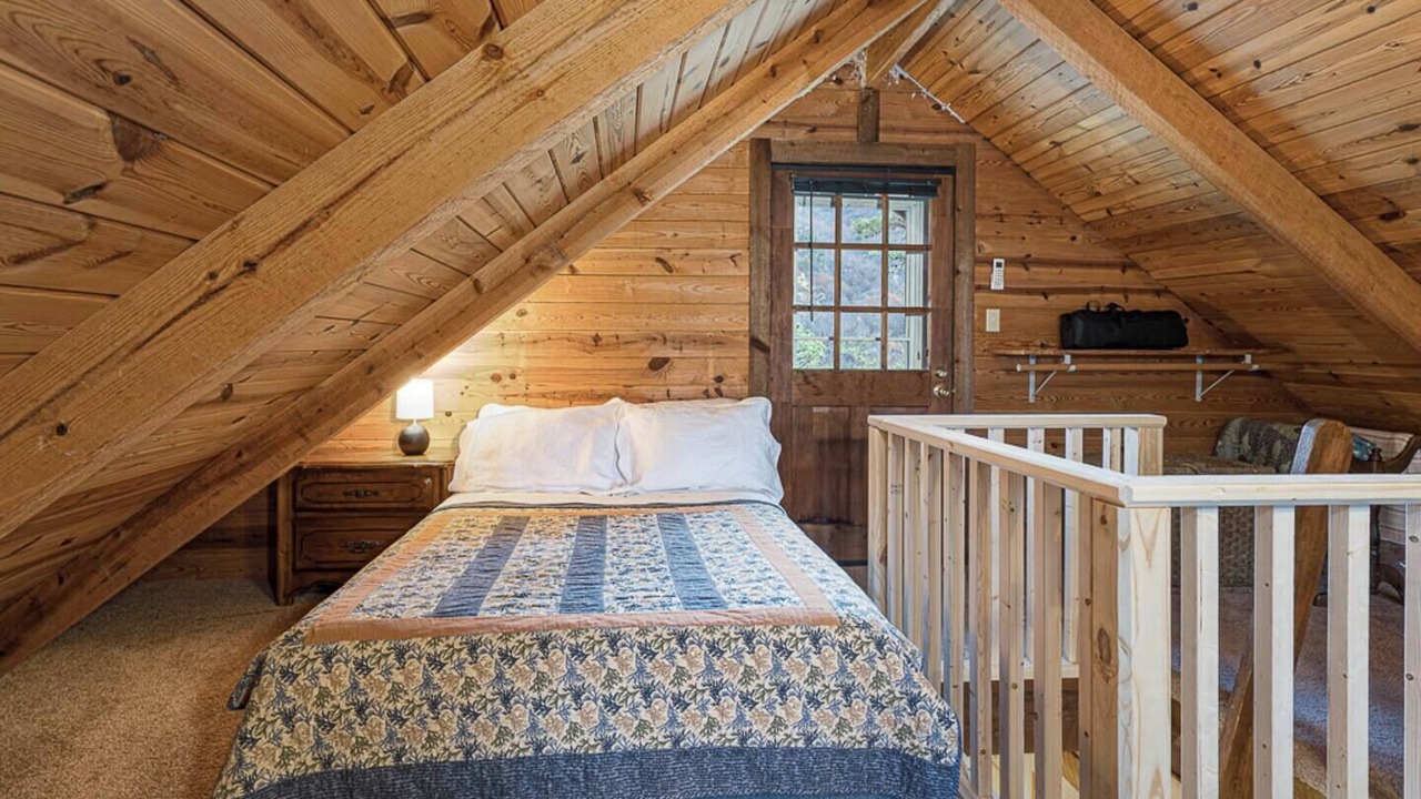 Photo of Bedroom in Andrews