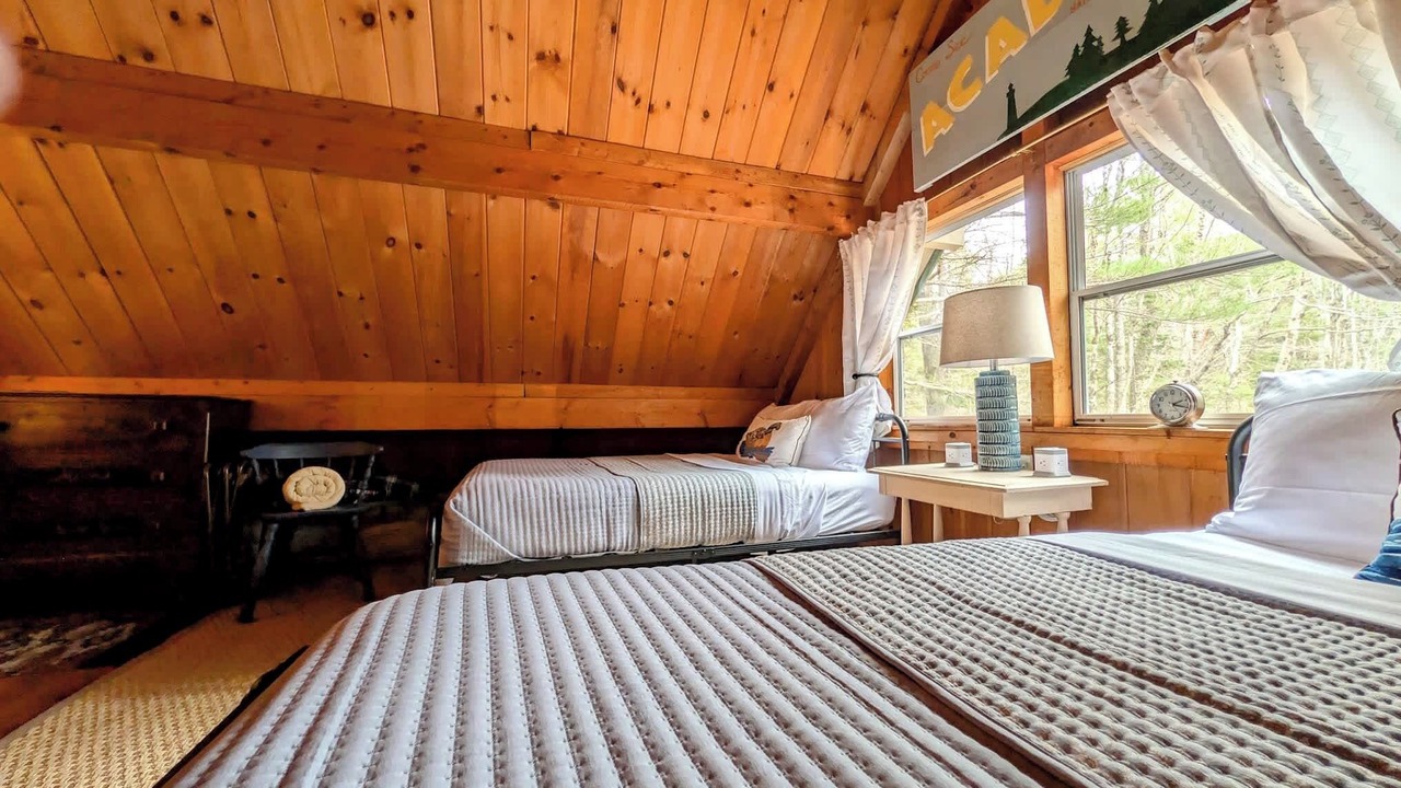 Photo of Bedroom in Hall Quarry
