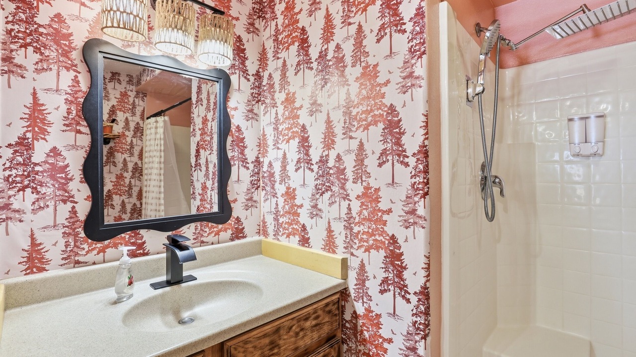 Photo of Bathroom in Meadow View Heights