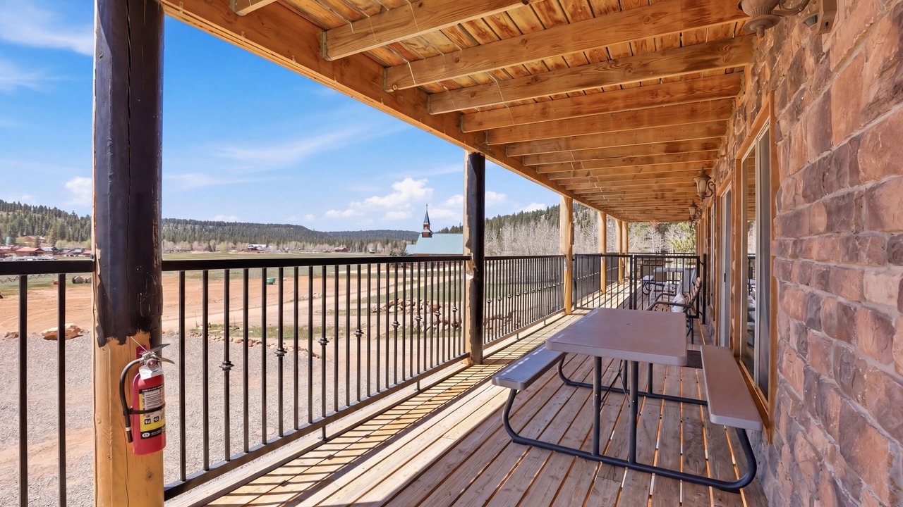 Photo of Outdoor in Meadow View Heights