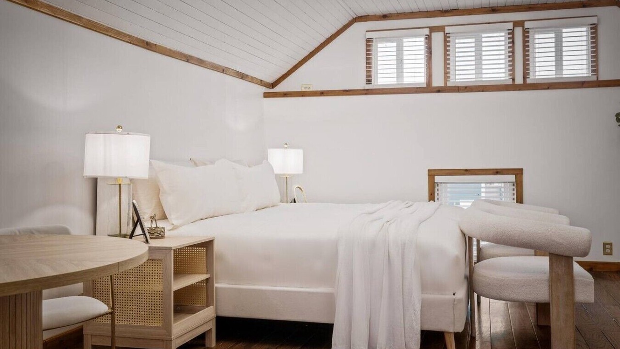 Photo of Bedroom in Grove City