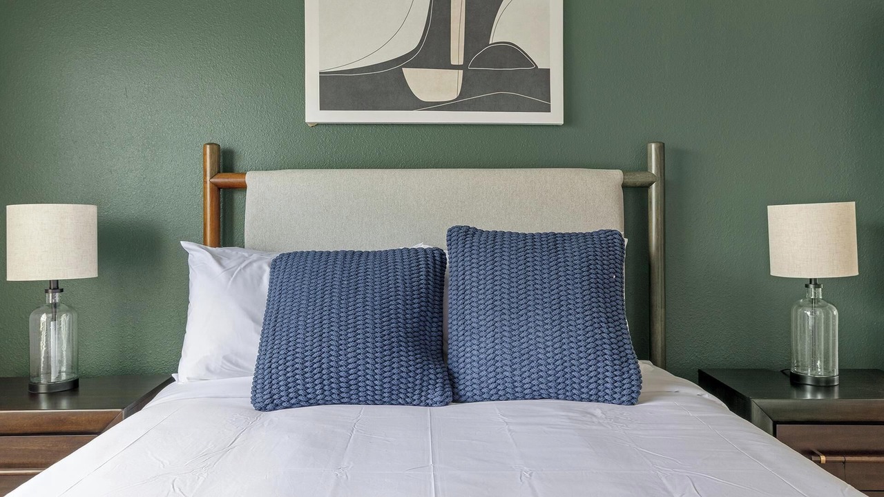Photo of Bedroom in Garland