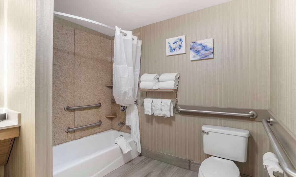 Photo of Bathroom in Arcadia