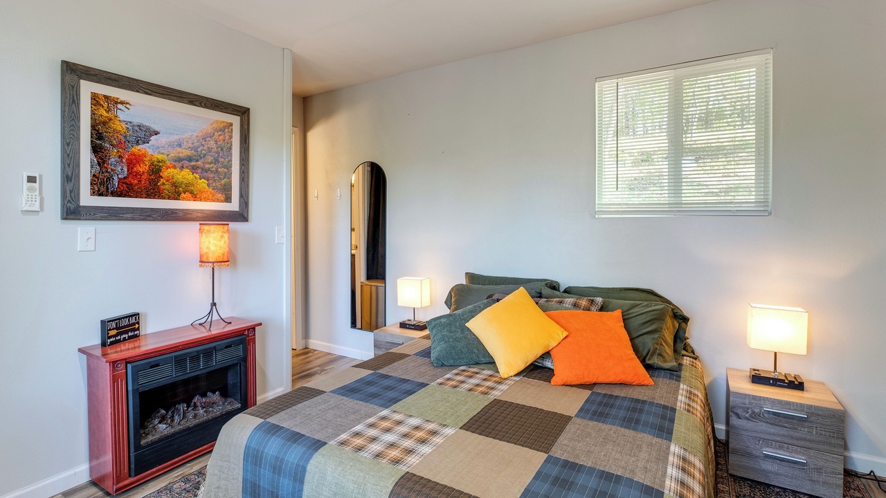 Photo of Bedroom in Pineville