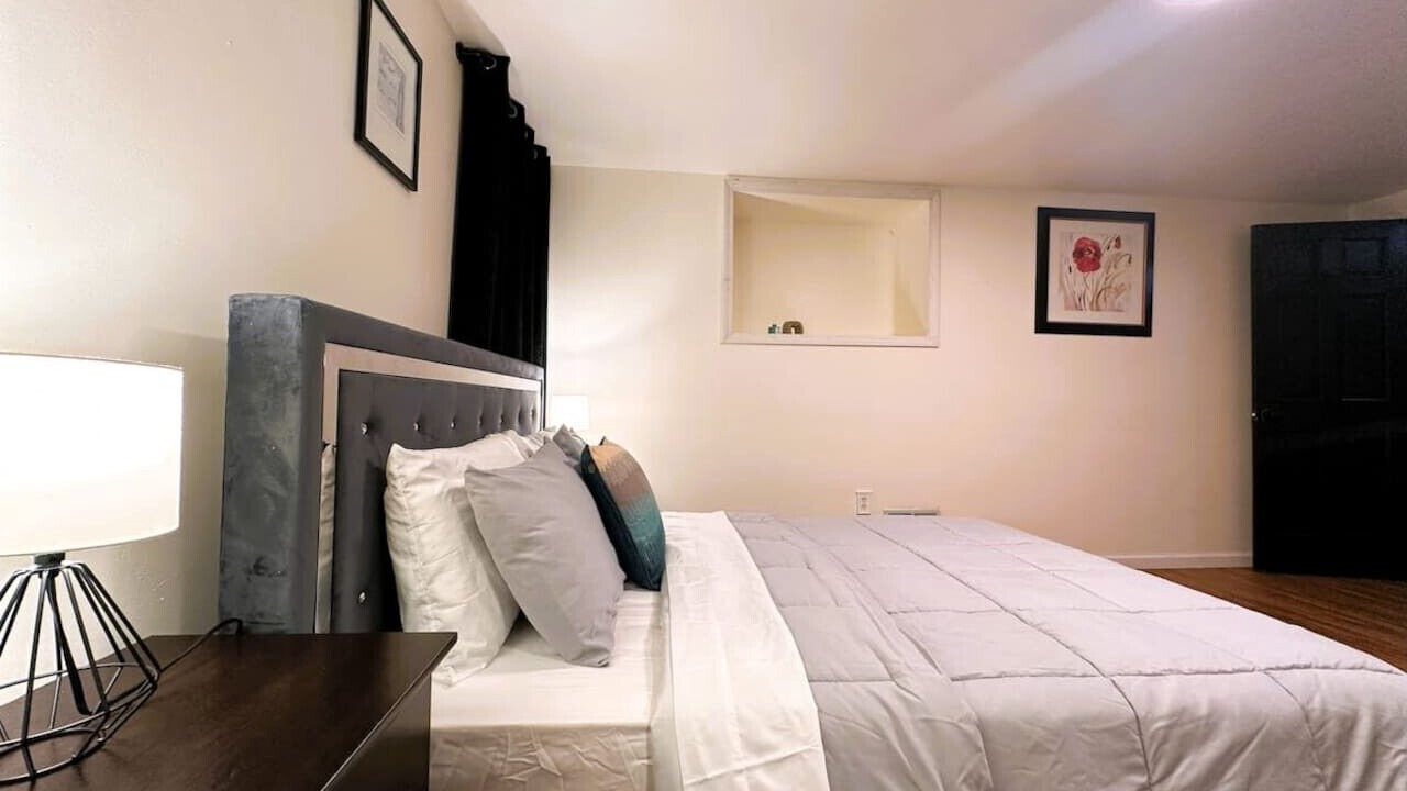 Photo of Bedroom in Buffalo