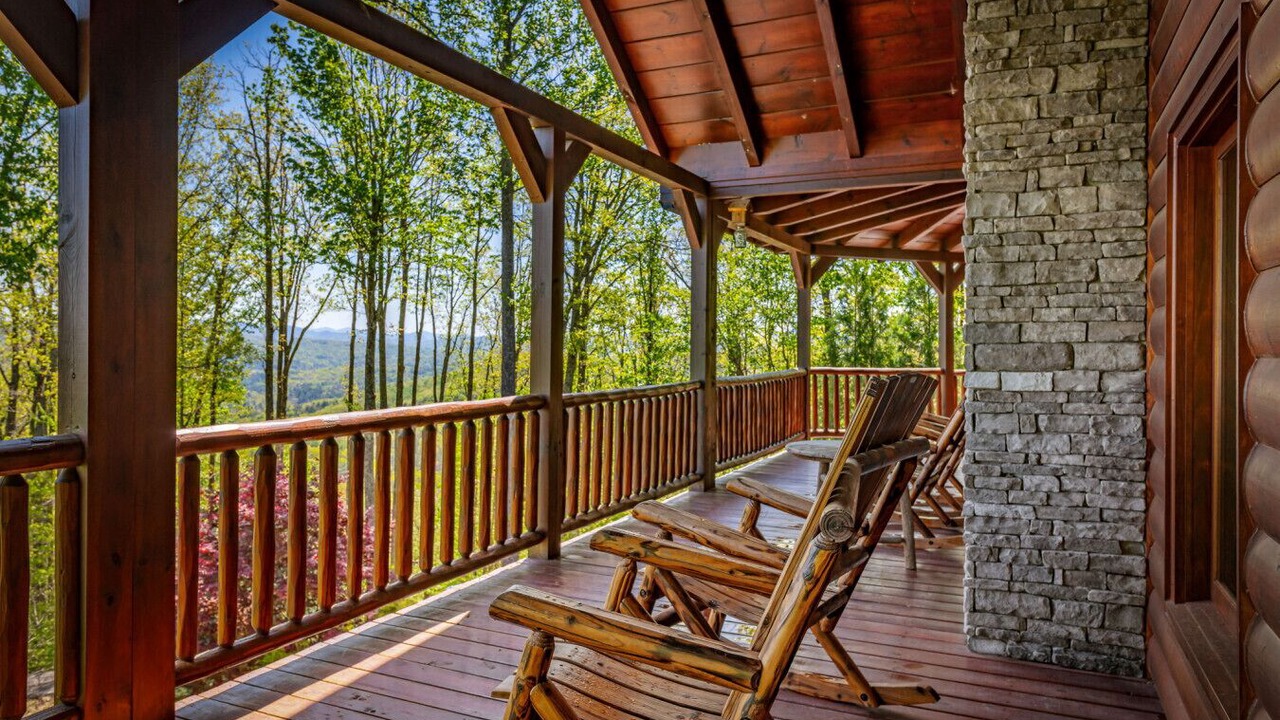 Photo of Patio Balcony in Raccoon Ridge