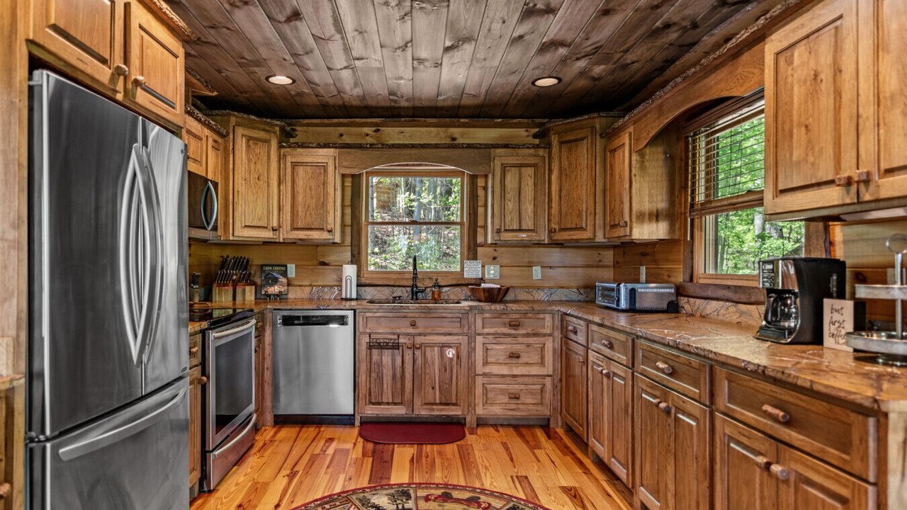 Photo of Kitchen in Raccoon Ridge