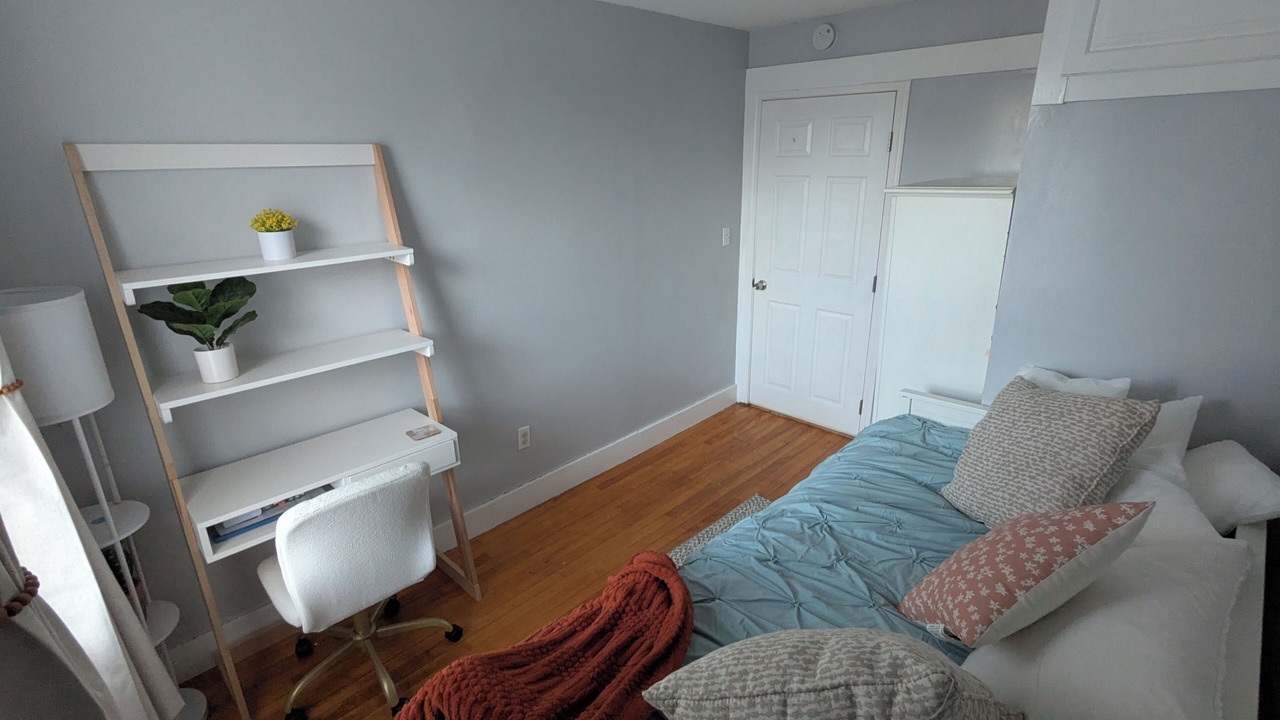 Photo of Bedroom in Lewiston
