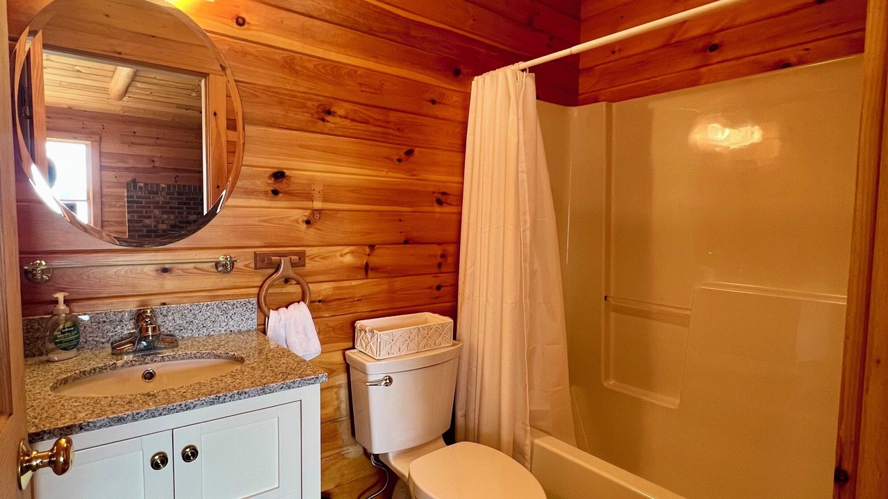 Photo of Bathroom in Wayne