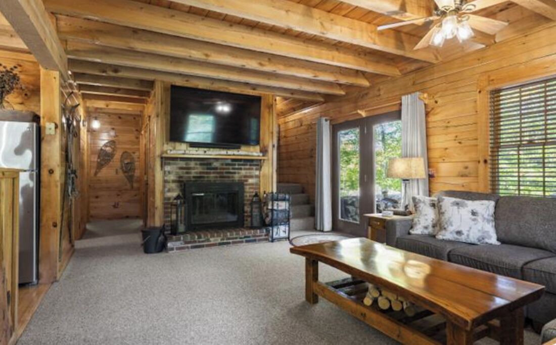 Photo of Livingroom in South Pond Shores