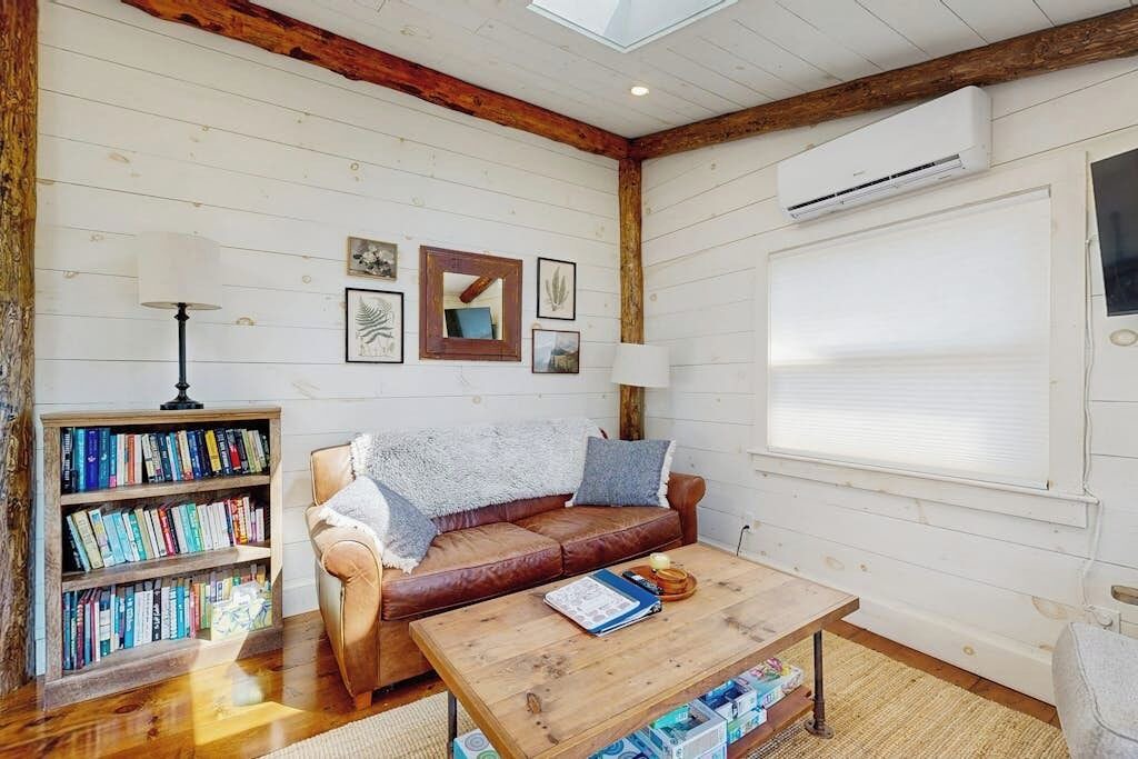 Photo of Livingroom in Boothbay Harbor