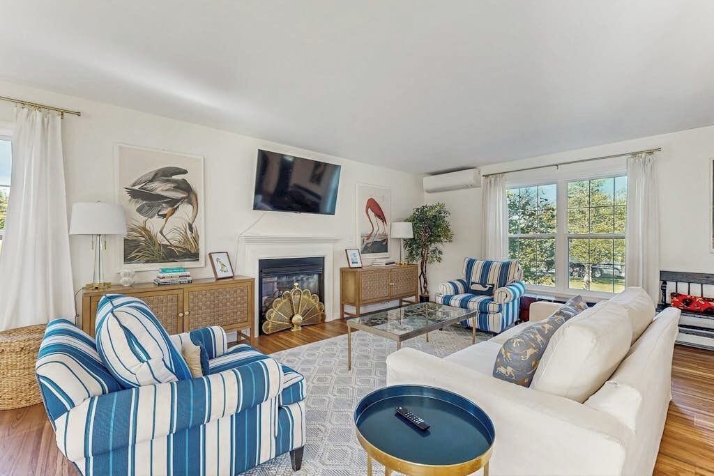 Photo of Livingroom in Rockport