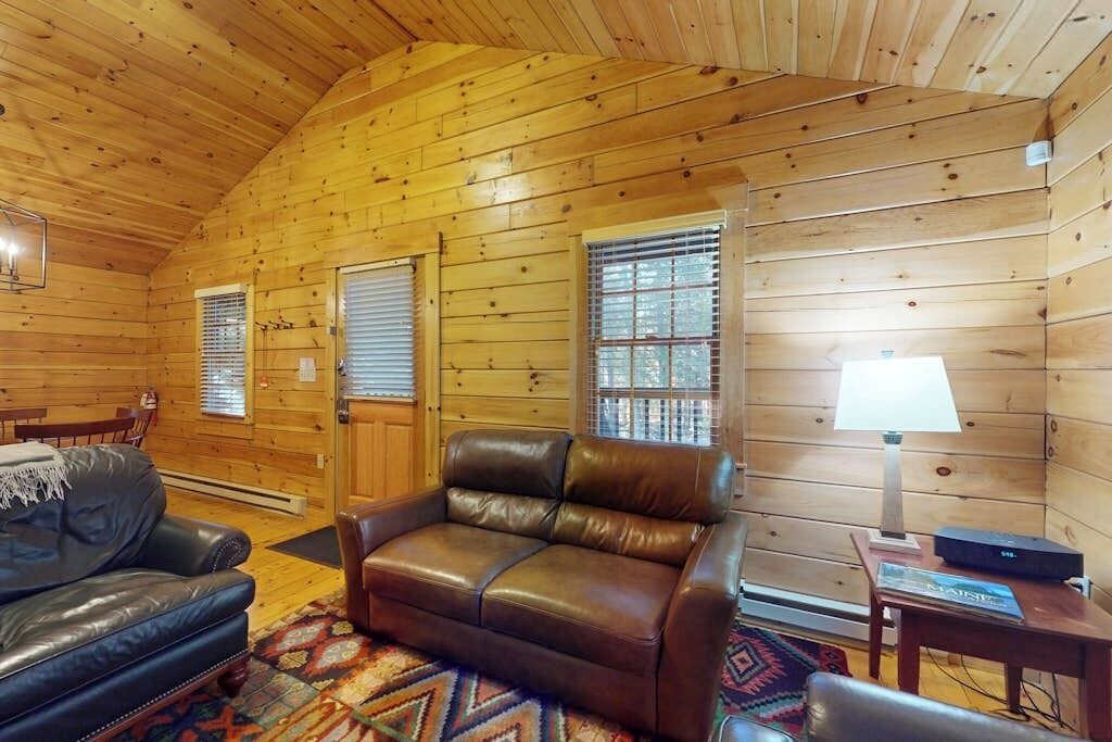 Photo of Livingroom in Northport