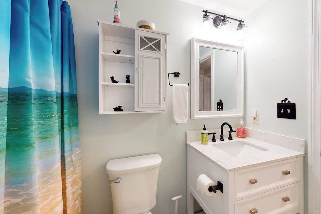 Photo of Bathroom in Lamoine