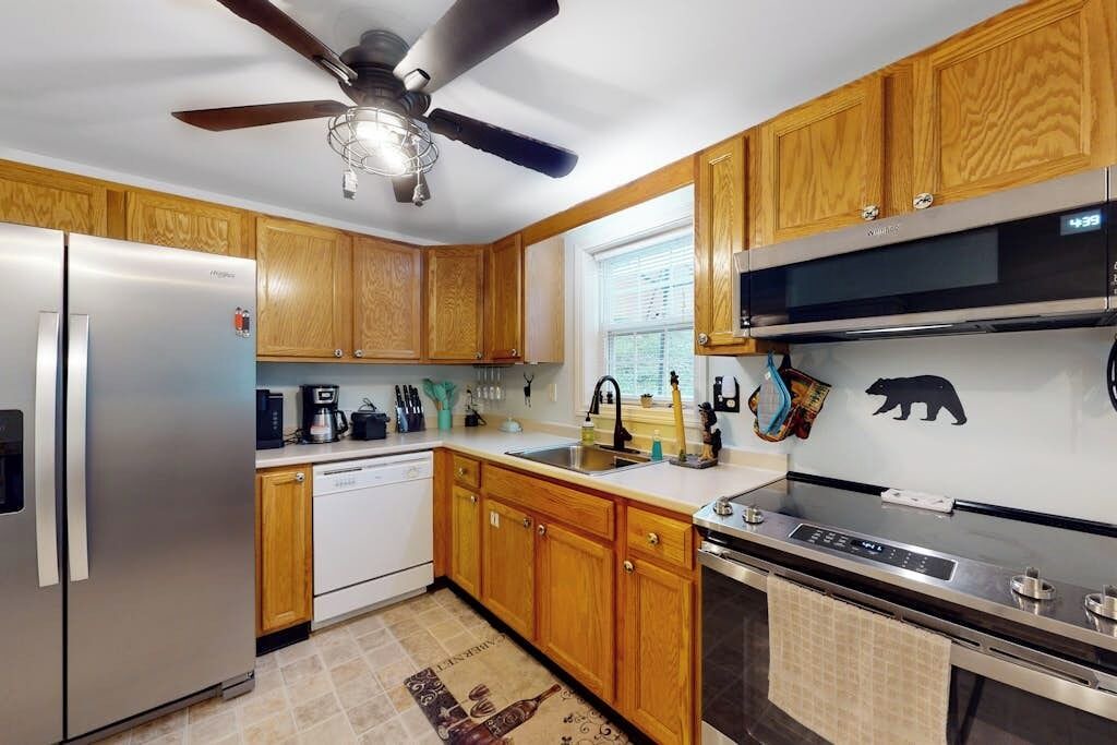 Photo of Kitchen in Lamoine