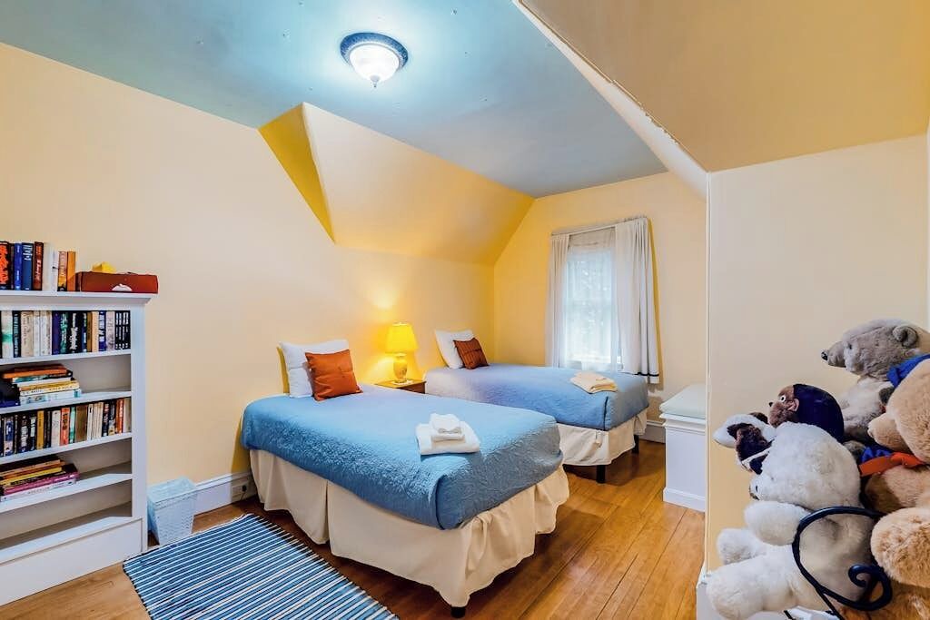Photo of Bedroom in Rockland