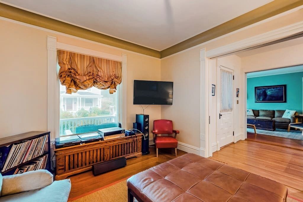 Photo of Livingroom in Rockland