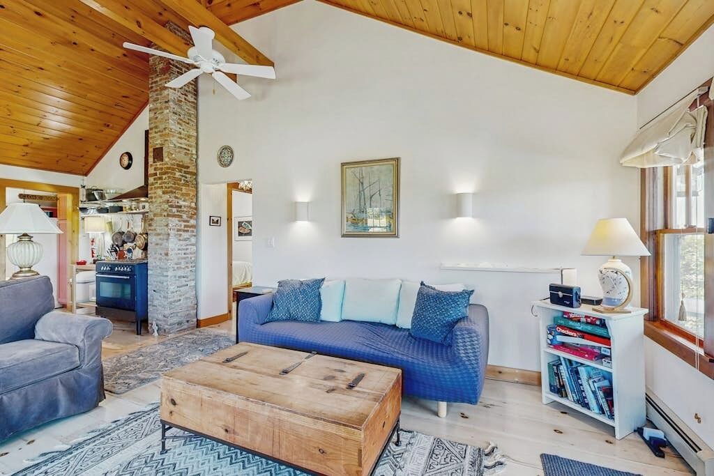 Photo of Livingroom in Spruce Head