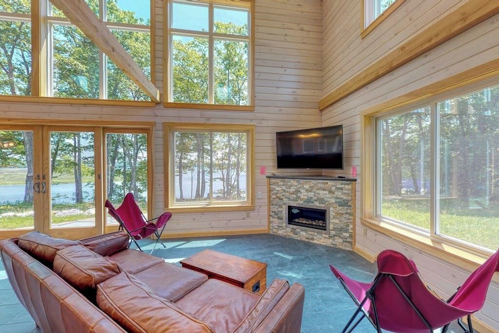 Photo of Livingroom in Bowdoinham