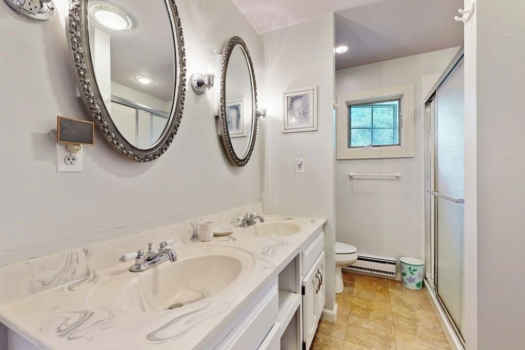 Photo of Bathroom in East Boothbay