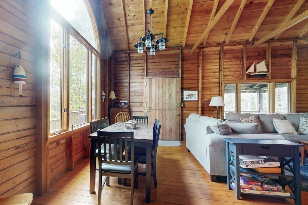 Photo of Livingroom in South Bristol