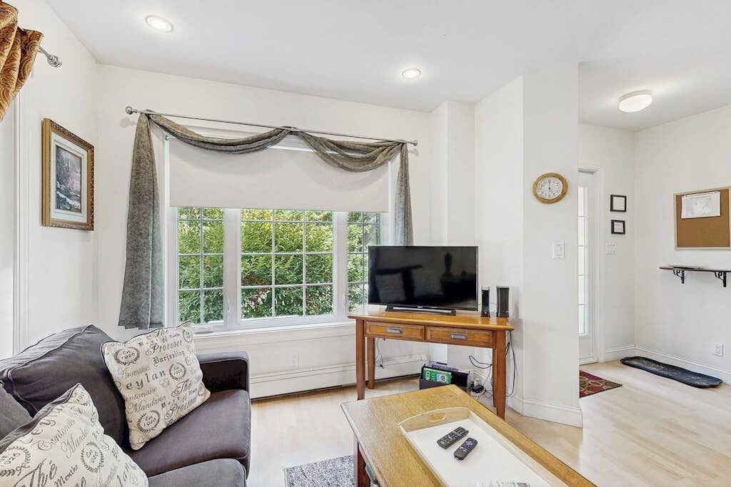 Photo of Livingroom in Bar Harbor