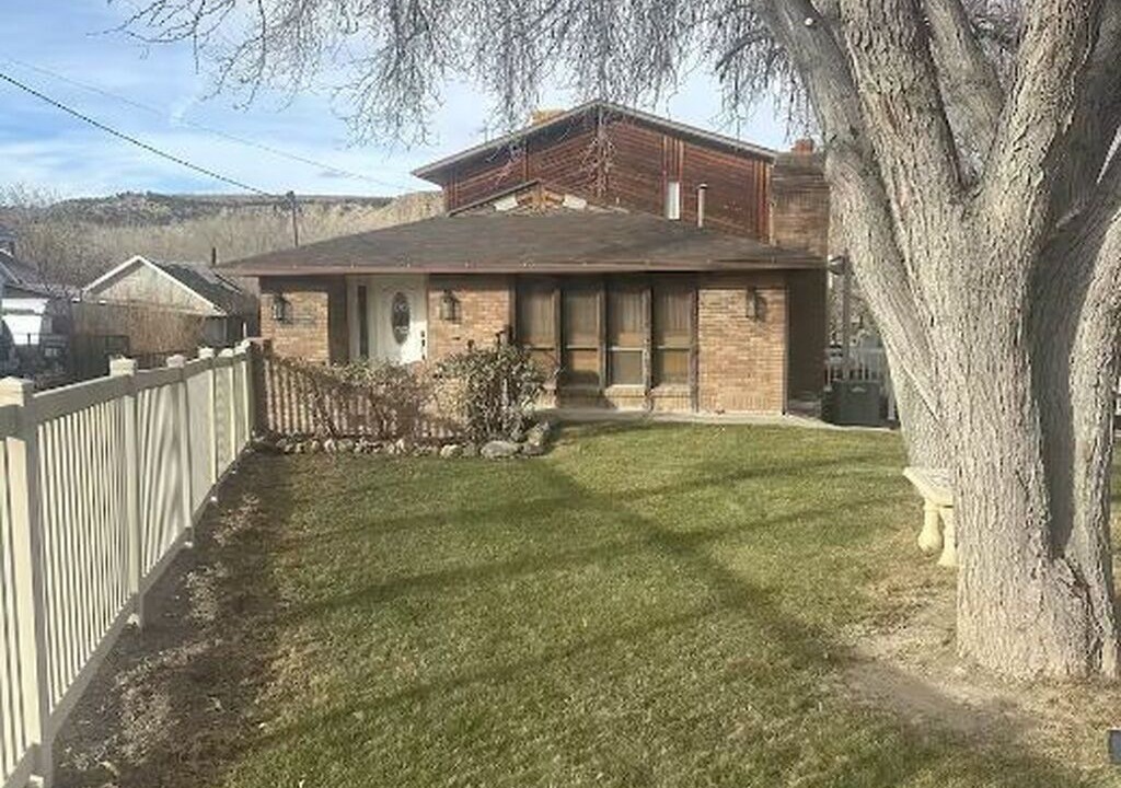Photo of Outdoor in Price