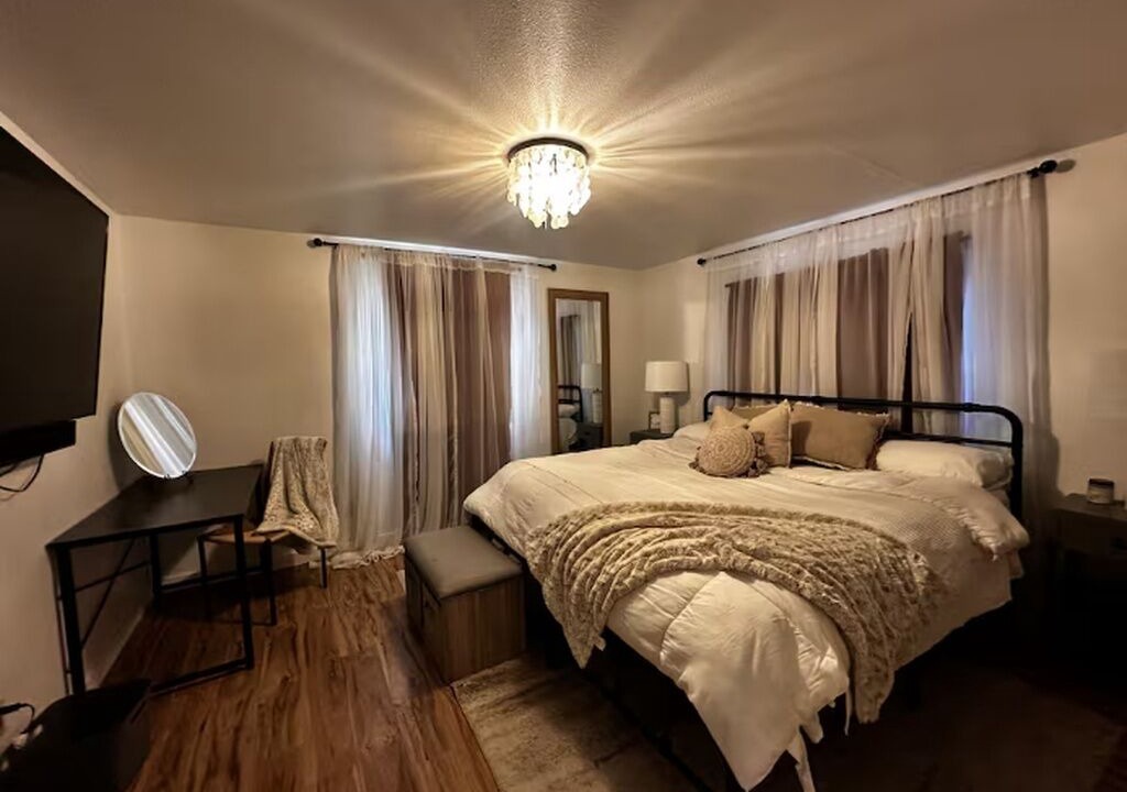 Photo of Bedroom in Price