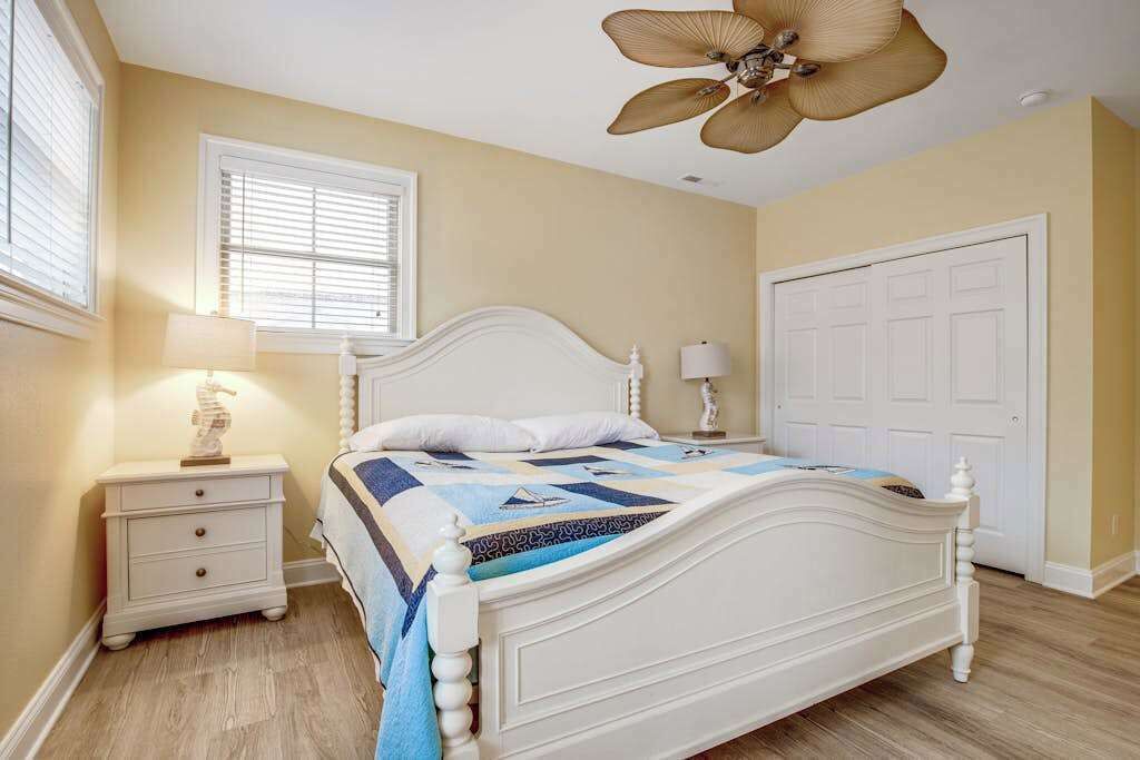 Photo of Bedroom in Bayside Village