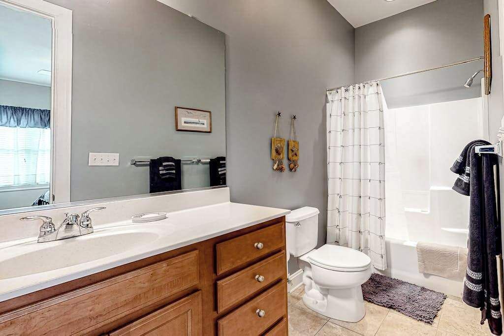 Photo of Bathroom in Sun Ridge