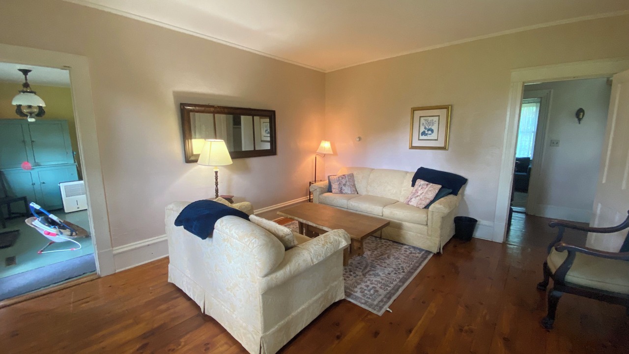 Photo of Livingroom in Kossuth