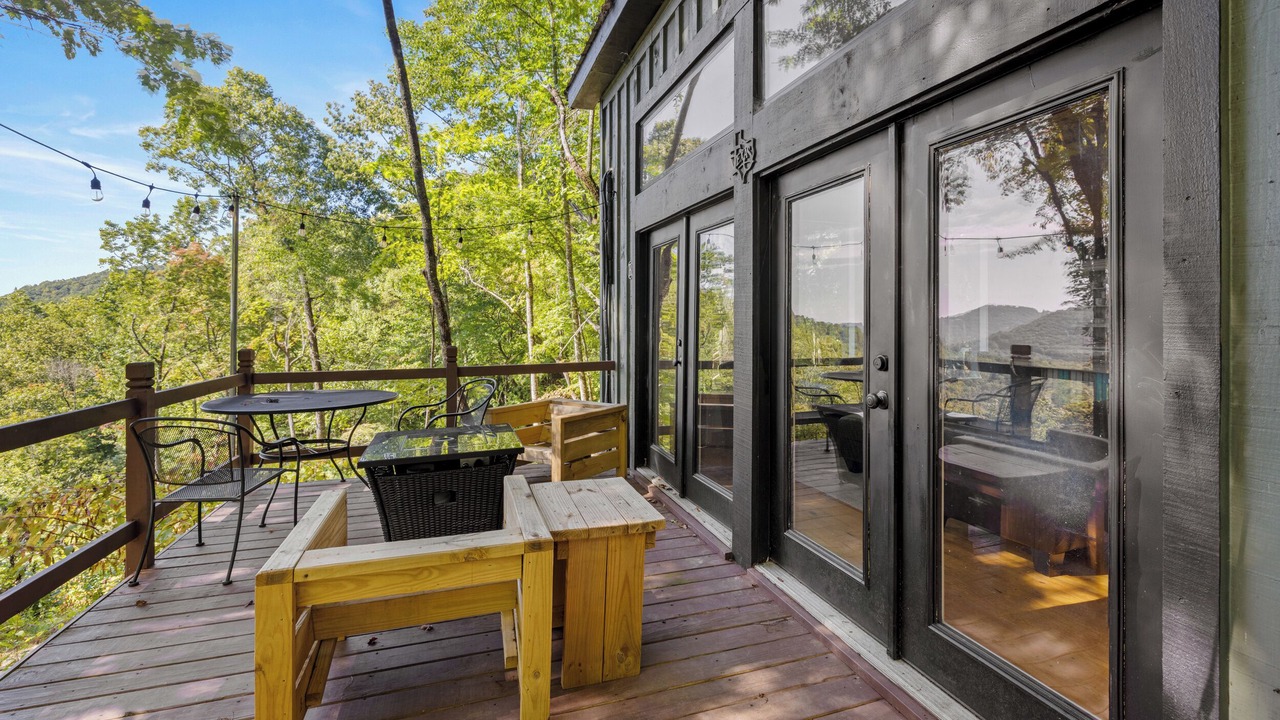 Photo of Outdoor in Mountain City