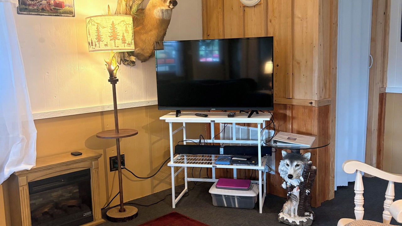 Photo of Livingroom in Tylersburg