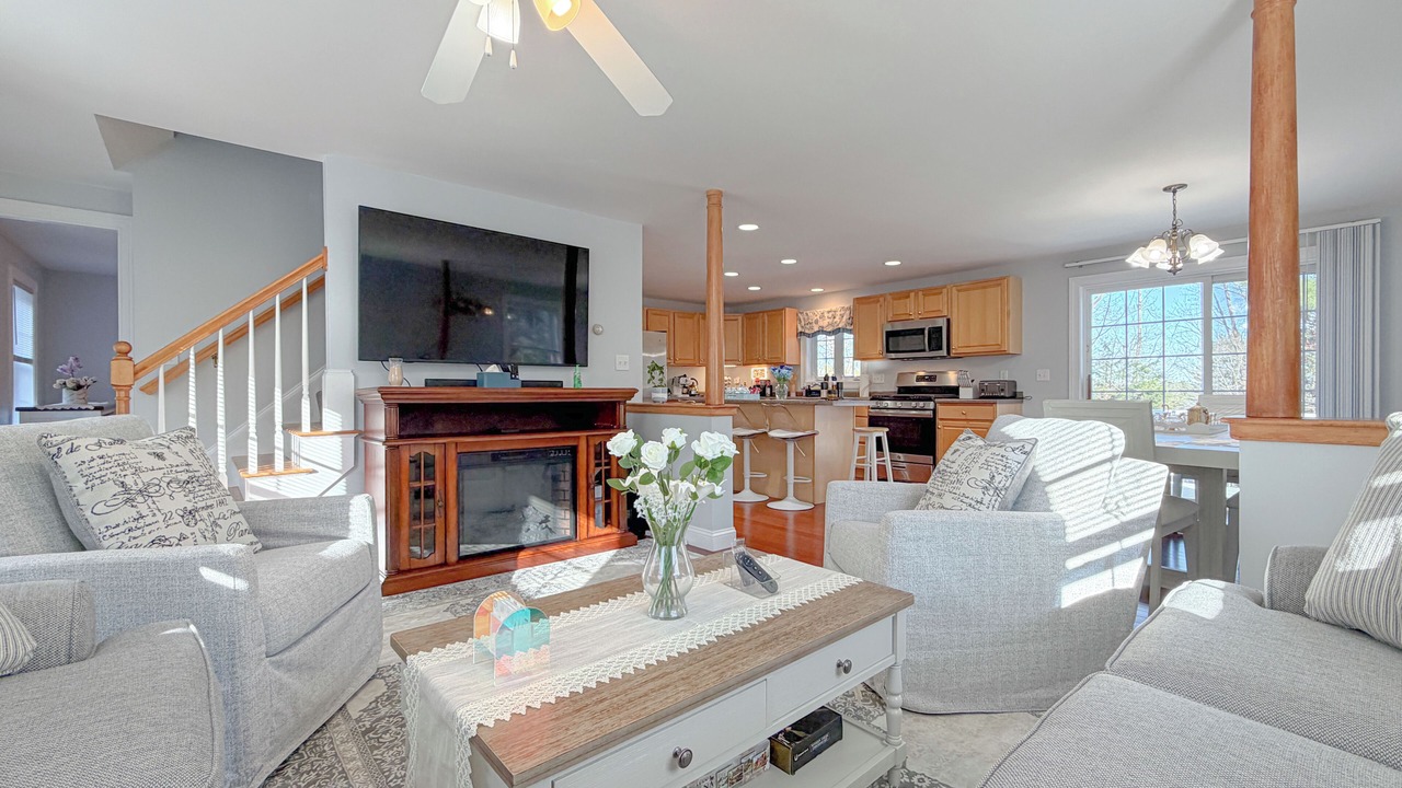 Photo of Livingroom in Westbrook