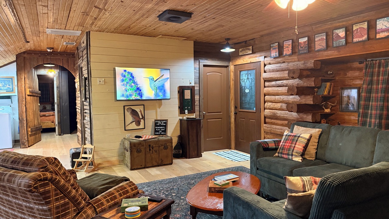 Photo of Livingroom in Holly Lake Ranch