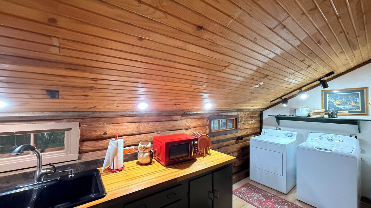 Photo of Kitchen in Holly Lake Ranch
