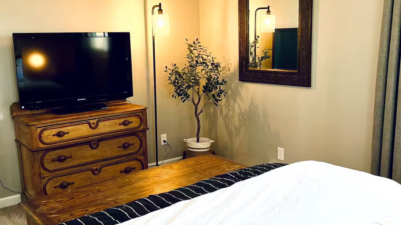 Photo of Bedroom in Eden