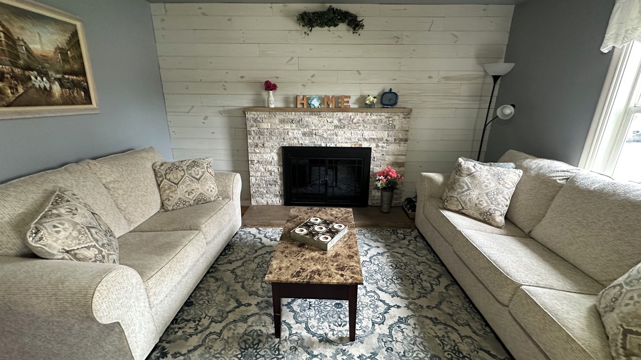 Photo of Livingroom in Vernal