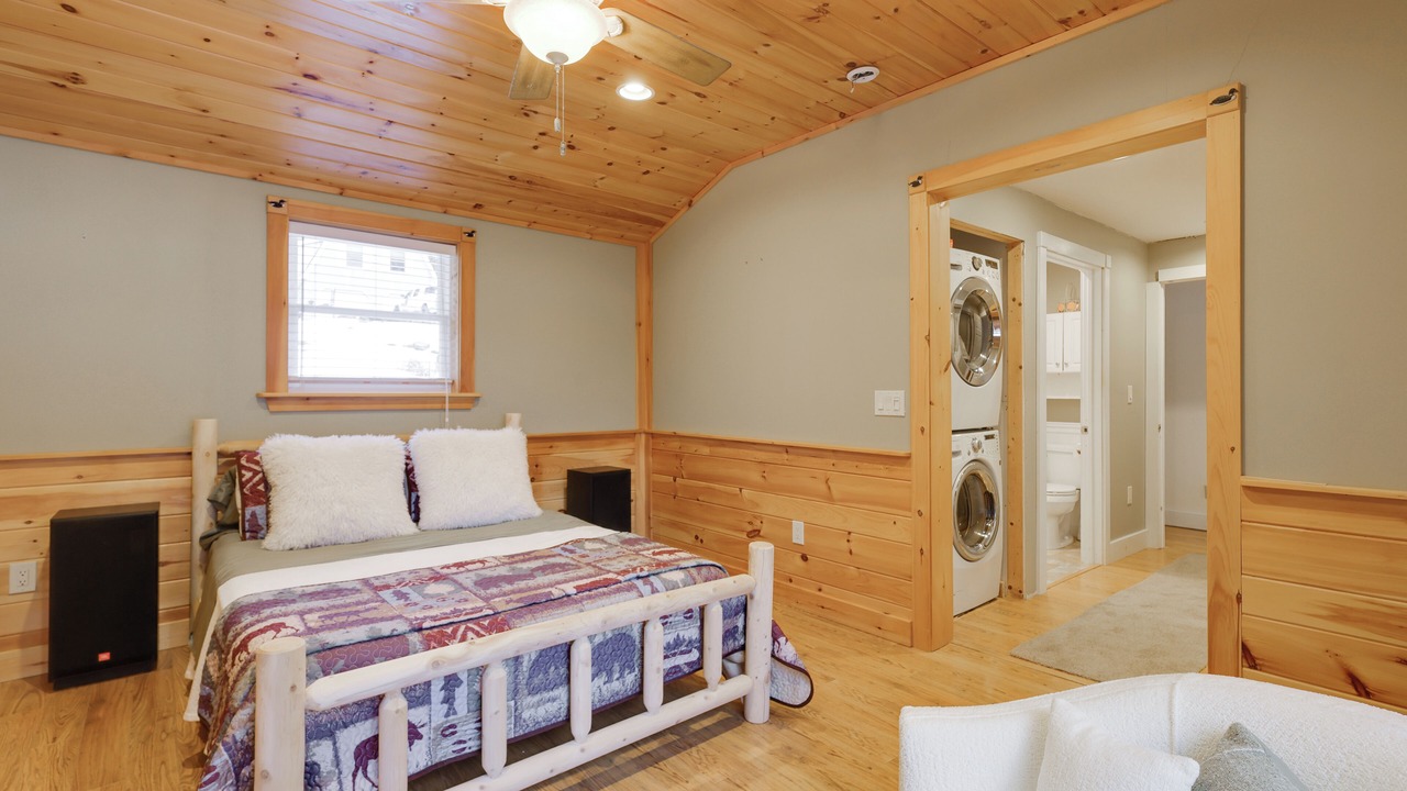Photo of Bedroom in Schroon Lake